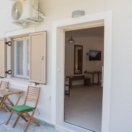 Le Quartier Comfy Studios بارغا المظهر الخارجي الصورة